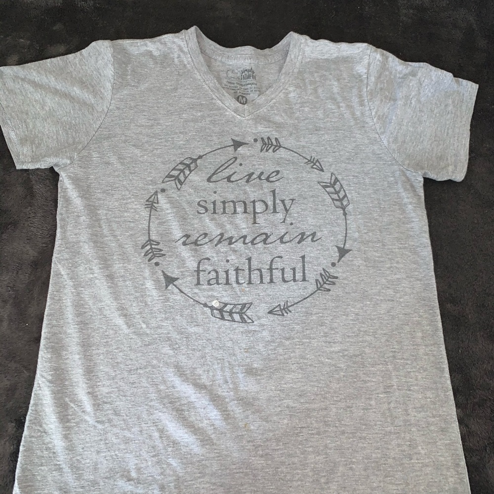 Live simply Gray Tee